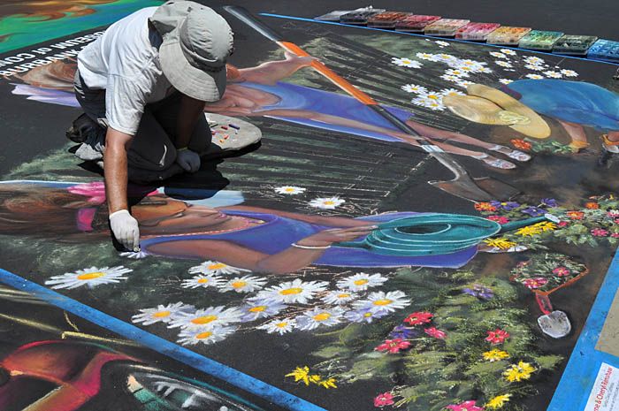 Wayne paints Shasta daisies